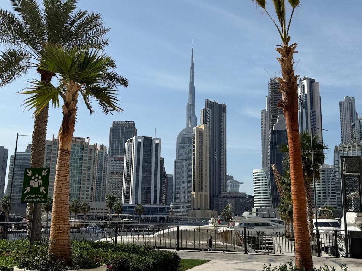 Elegant & Luxury 2Br Apartment Burj And Canal View Sabkhah Exterior photo